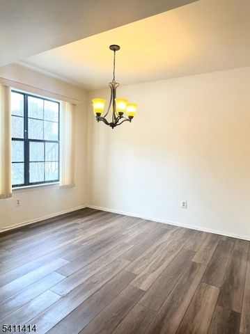 102 Keystone Ct, Edison Twp., NJ 08817