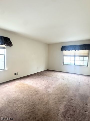 102 Keystone Ct, Edison Twp., NJ 08817