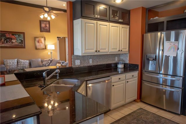 2 McKeever Lane, Bella Vista, AR 72715