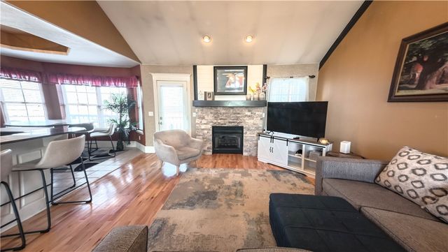 2 McKeever Lane, Bella Vista, AR 72715