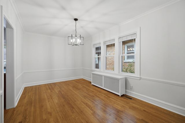 7236 W Pratt Avenue, Chicago, IL 60631