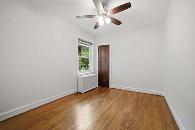 7236 W Pratt Avenue, Chicago, IL 60631
