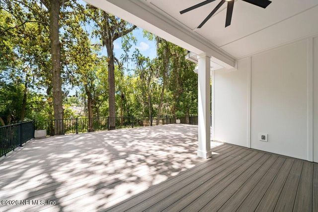 1324 MORVENWOOD Road, Jacksonville, FL 32207