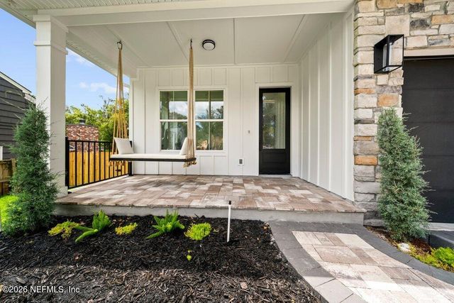 1324 MORVENWOOD Road, Jacksonville, FL 32207