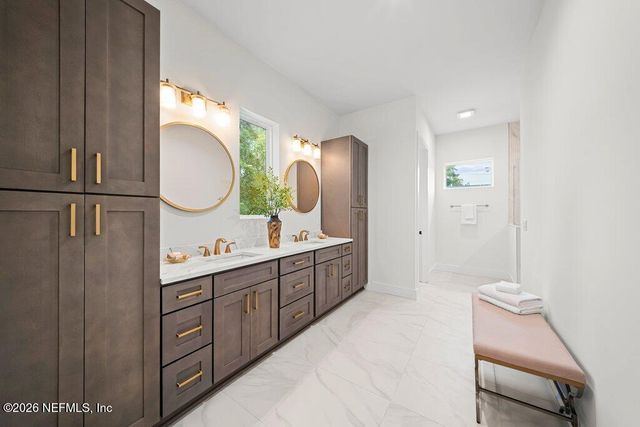 1324 MORVENWOOD Road, Jacksonville, FL 32207
