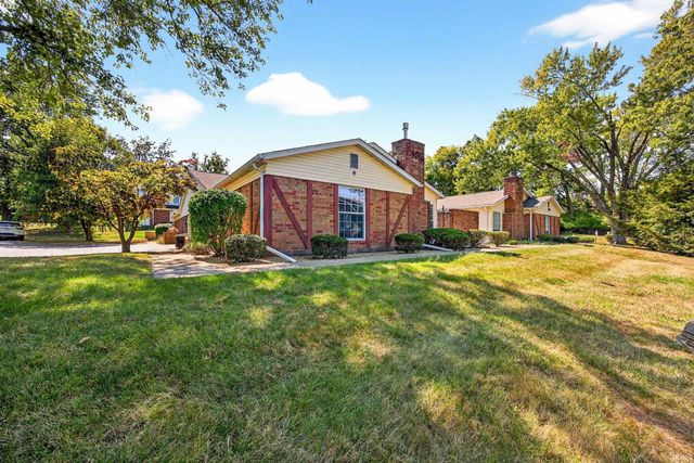 3302 S Commons Drive, Bloomington, IN 47401