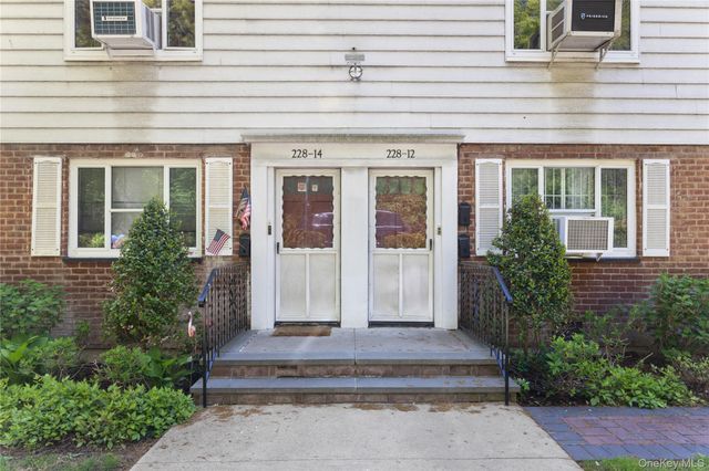 228-14 stronghurst Avenue Upper, Queens Village, NY 11427