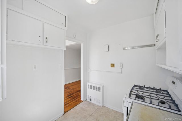 228-14 stronghurst Avenue Upper, Queens Village, NY 11427
