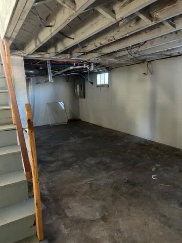 1320 Gilford AVE, Roanoke, VA 24017