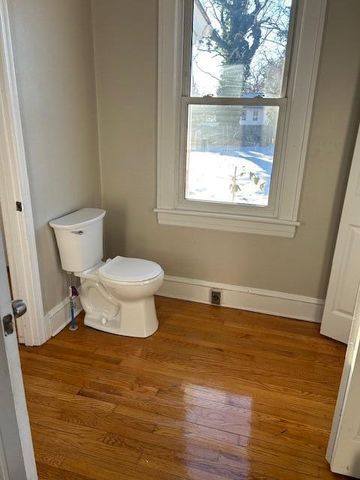 1320 Gilford AVE, Roanoke, VA 24017