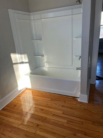 1320 Gilford AVE, Roanoke, VA 24017