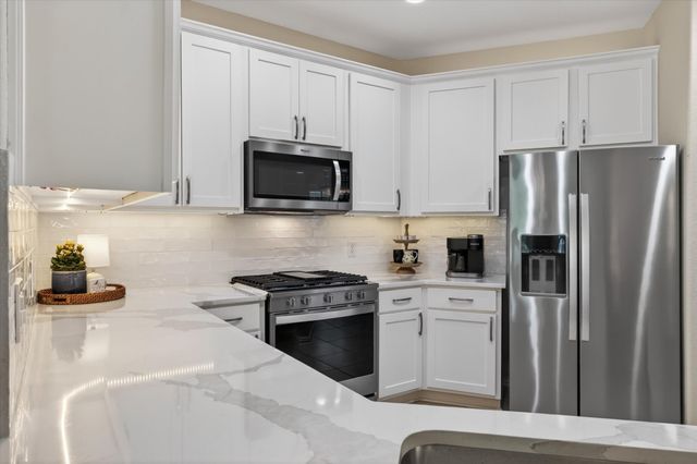 834 Bay Harbor Lane, Frisco, TX 75036