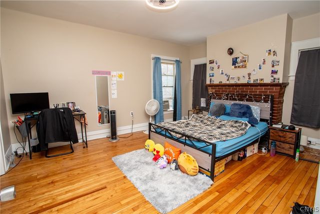 114 Victoria Place, Syracuse, NY 13210