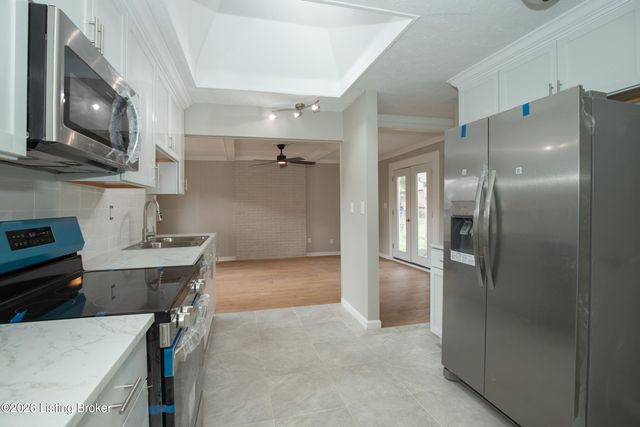 3532 Leith Ln, Louisville, KY 40218
