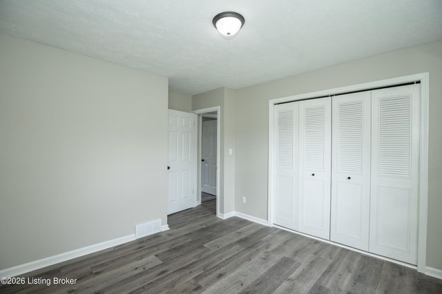 3532 Leith Ln, Louisville, KY 40218