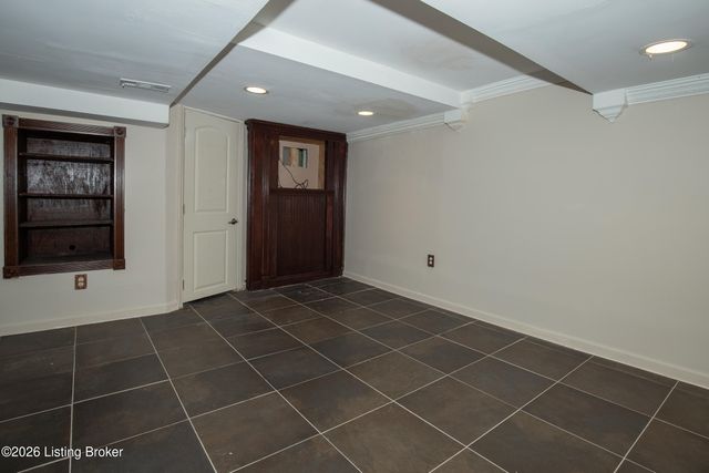 3532 Leith Ln, Louisville, KY 40218