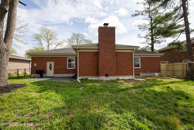 3532 Leith Ln, Louisville, KY 40218