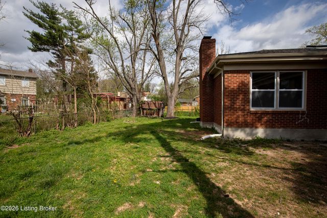 3532 Leith Ln, Louisville, KY 40218