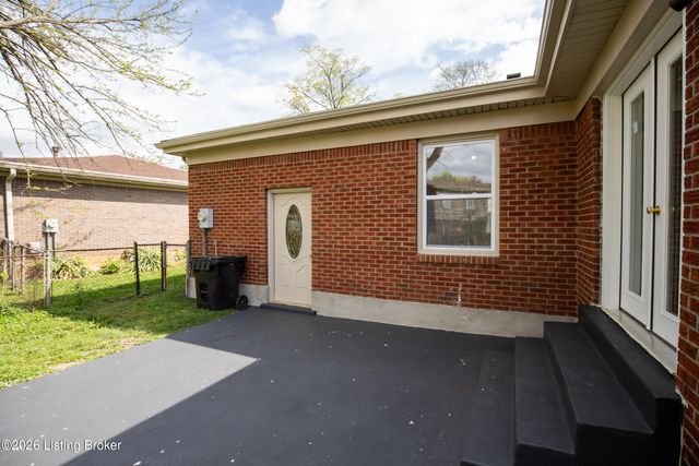 3532 Leith Ln, Louisville, KY 40218