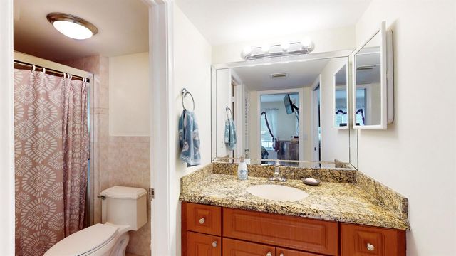 5540 Tamberlane Circle 121, Palm Beach Gardens, FL 33418