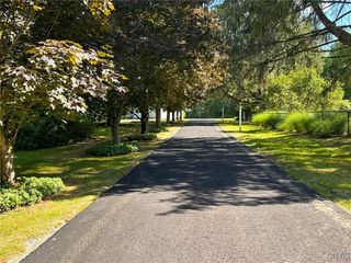 97 1/2 Sanger Avenue, New Hartford, NY 13413