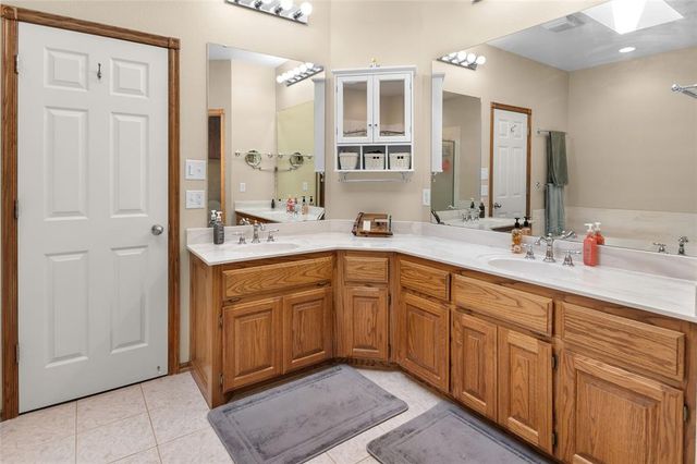 44743 Kingsbury Lane, Shawnee, OK 74801