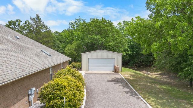44743 Kingsbury Lane, Shawnee, OK 74801