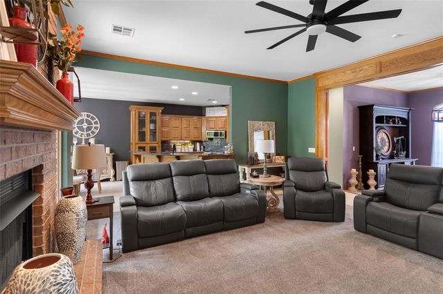 44743 Kingsbury Lane, Shawnee, OK 74801
