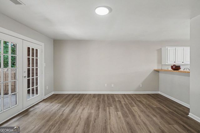637 Hunting Creek Lane SE, Conyers, GA 30013