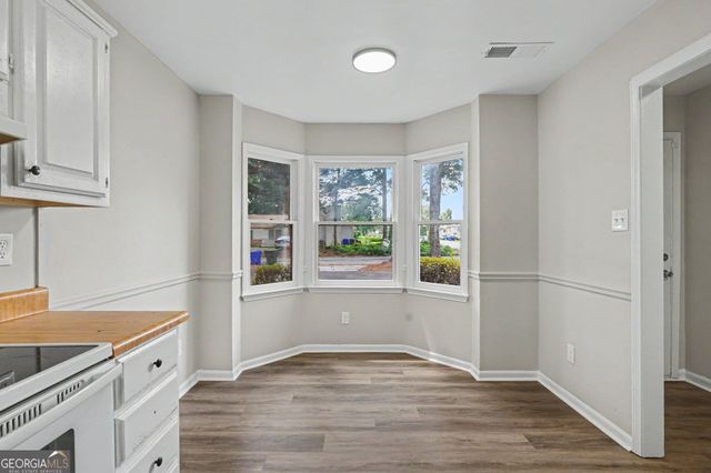 637 Hunting Creek Lane SE, Conyers, GA 30013