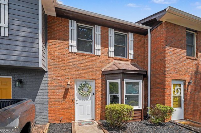 637 Hunting Creek Lane SE, Conyers, GA 30013