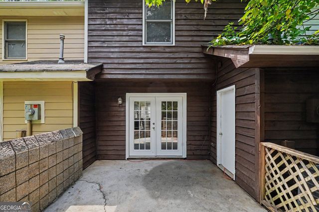 637 Hunting Creek Lane SE, Conyers, GA 30013