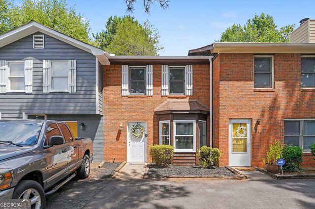 637 Hunting Creek Lane SE, Conyers, GA 30013