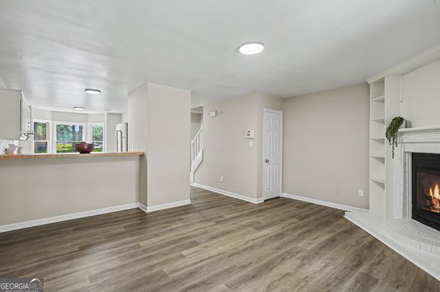637 Hunting Creek Lane SE, Conyers, GA 30013