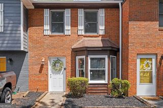 637 Hunting Creek Lane SE, Conyers, GA 30013