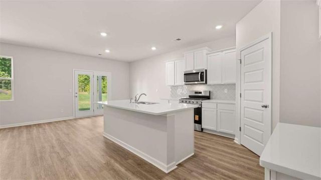 415 Abbott Road, Statham, GA 30666