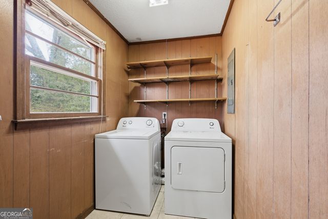 15 Putnam Street, Royston, GA 30662