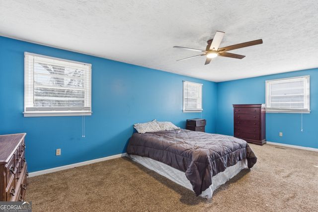 15 Putnam Street, Royston, GA 30662