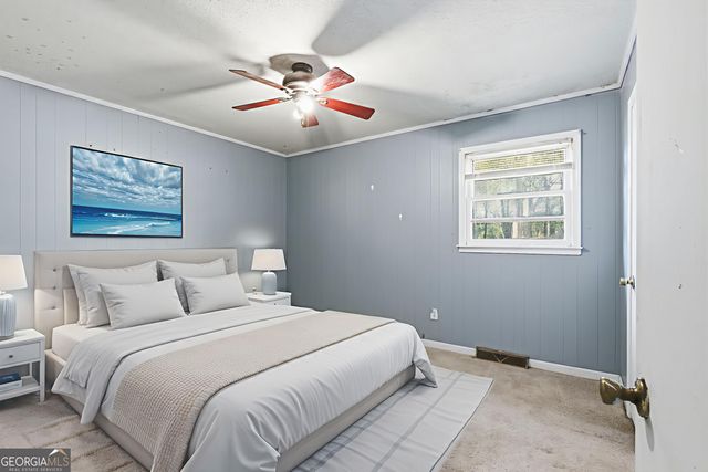 15 Putnam Street, Royston, GA 30662