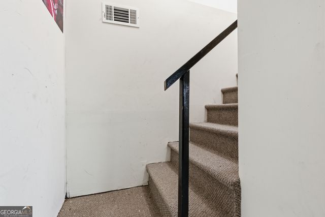 15 Putnam Street, Royston, GA 30662