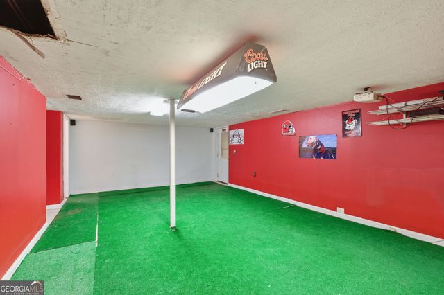 15 Putnam Street, Royston, GA 30662