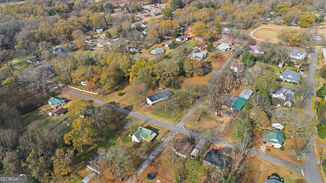 15 Putnam Street, Royston, GA 30662