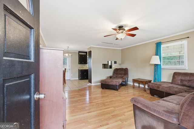 15 Putnam Street, Royston, GA 30662