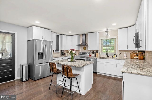 7501 HUNTERS LODGE DR, Spotsylvania, VA 22551