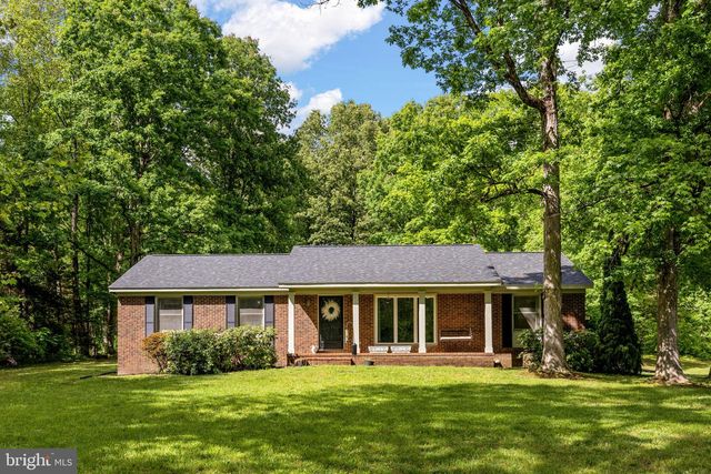 7501 HUNTERS LODGE DR, Spotsylvania, VA 22551