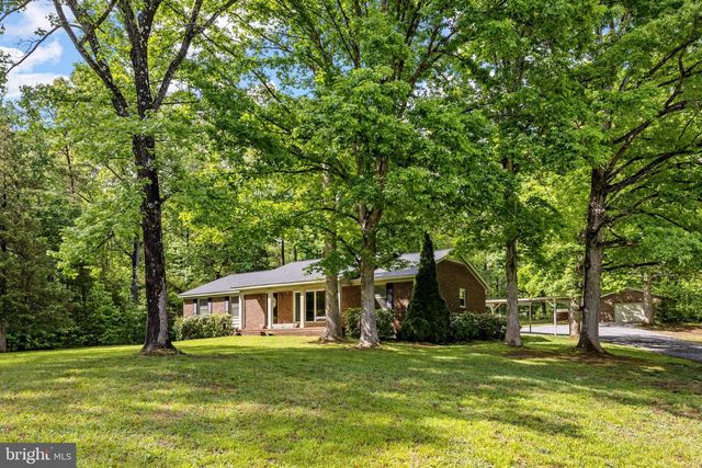 7501 HUNTERS LODGE DR, Spotsylvania, VA 22551