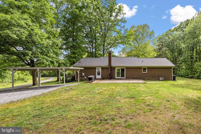 7501 HUNTERS LODGE DR, Spotsylvania, VA 22551