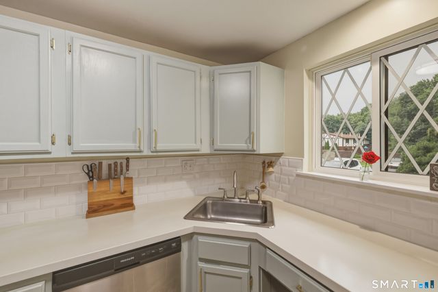 209 Cedar Hollow Drive 209, Rocky Hill, CT 06067