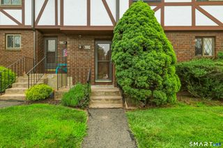 209 Cedar Hollow Drive 209, Rocky Hill, CT 06067