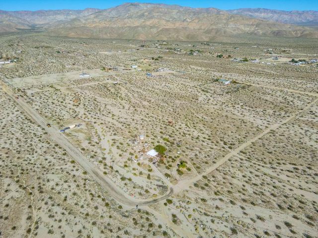 23750 Larsen Lane, Desert Hot Springs, CA 92241
